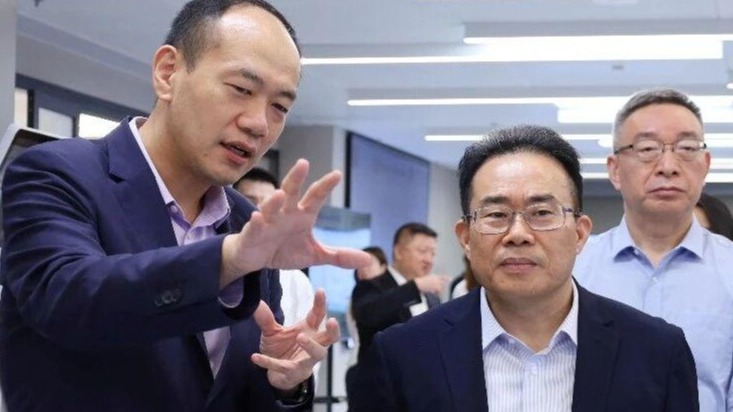 深圳市人大常委会党组书记、主任戴运龙率团到访CAIR